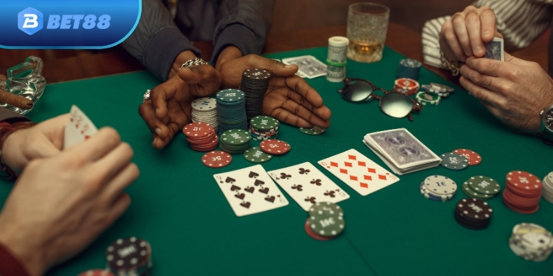 bluff trong poker 2